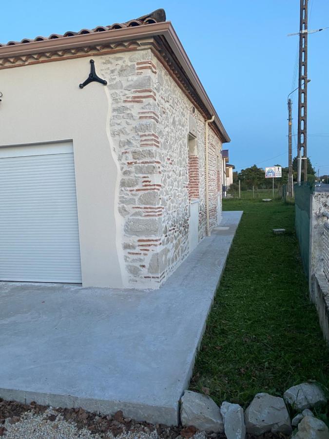 Le Cottage De Romas วีเนิฟ-โซร์-ล็อต ภายนอก รูปภาพ